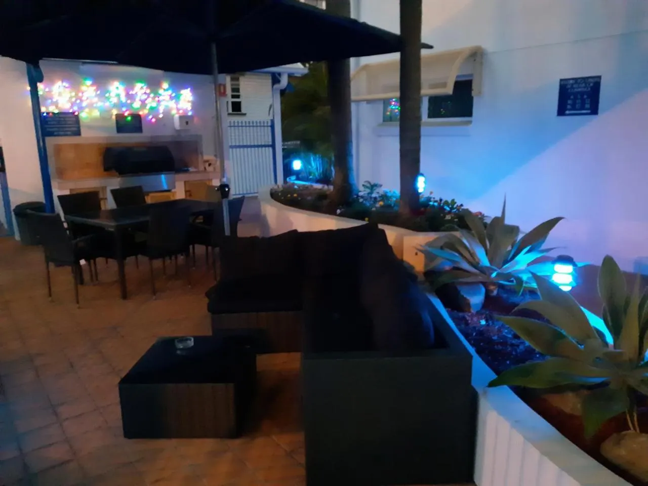 Surfers Beach Resort One Gold Coast